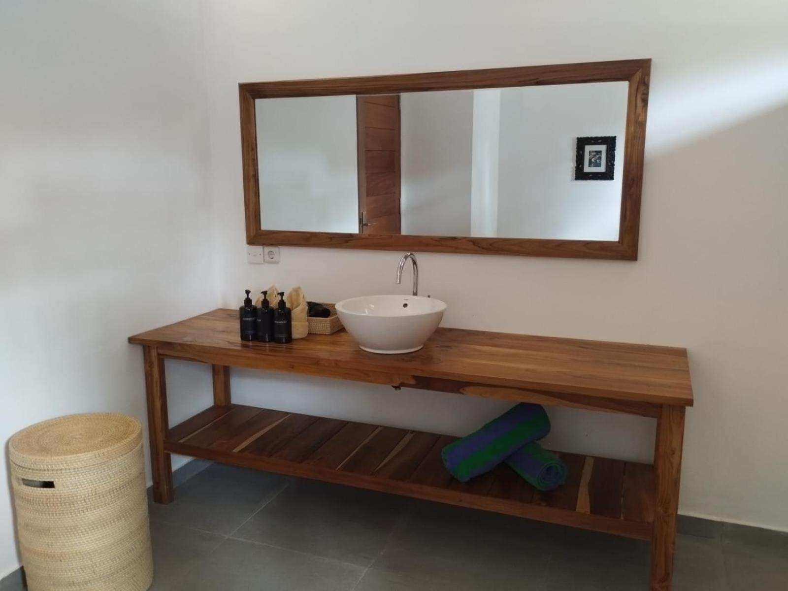 Villa Penyu Gili Trawangan Kültér fotó